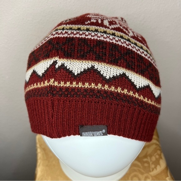 Muk Luk Burgundy Knit Hat Beanie Cozy Winter - Picture 6 of 10